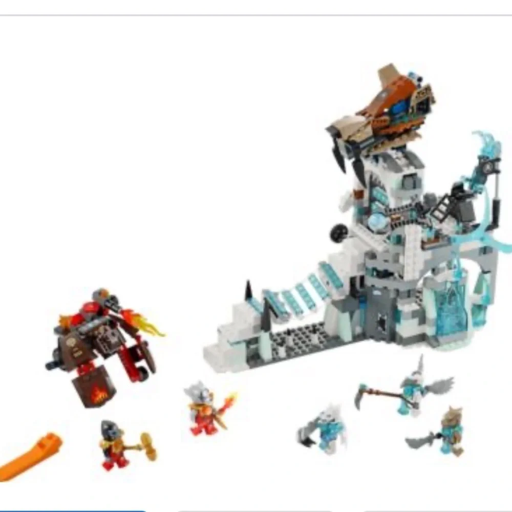 Lego China Sir Fangar’s Ice Fortress set 70147 new in sealed box 670 pieces